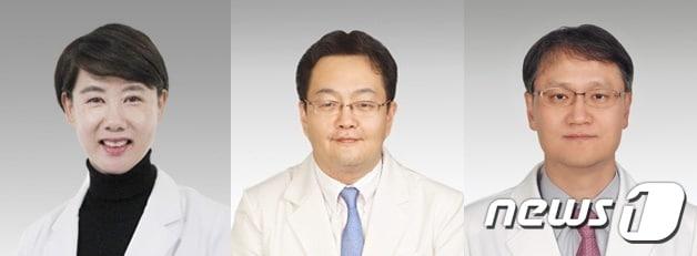 본문 이미지 - 제일병원 출신으로 새로운 의료기관에서 진료를 시작하는 김문영&#40;왼쪽부터&#41; 강남차병원 산부인과 교수와 정진훈 교수, 김태진 건국대병원 산부인과 교수.ⓒ 뉴스1