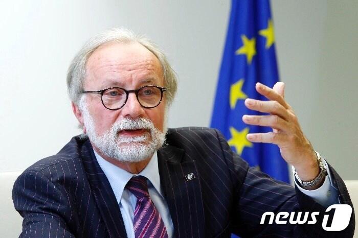 본문 이미지 - 미하엘 라이터러 주한 유럽연합(EU) 대사. (주한 EU 대표부) ⓒ 뉴스1