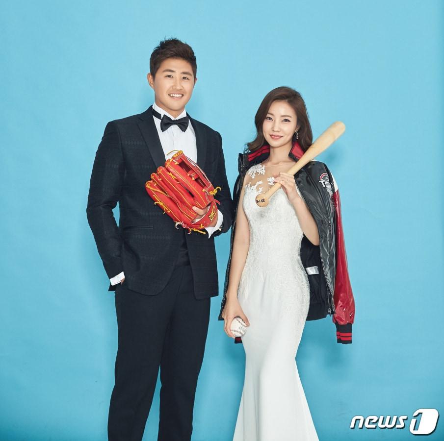 본문 이미지 - LG 트윈스의 간판타자로 성장한 채은성과 그의 아내 정가영씨. (LG 제공) ⓒ News1