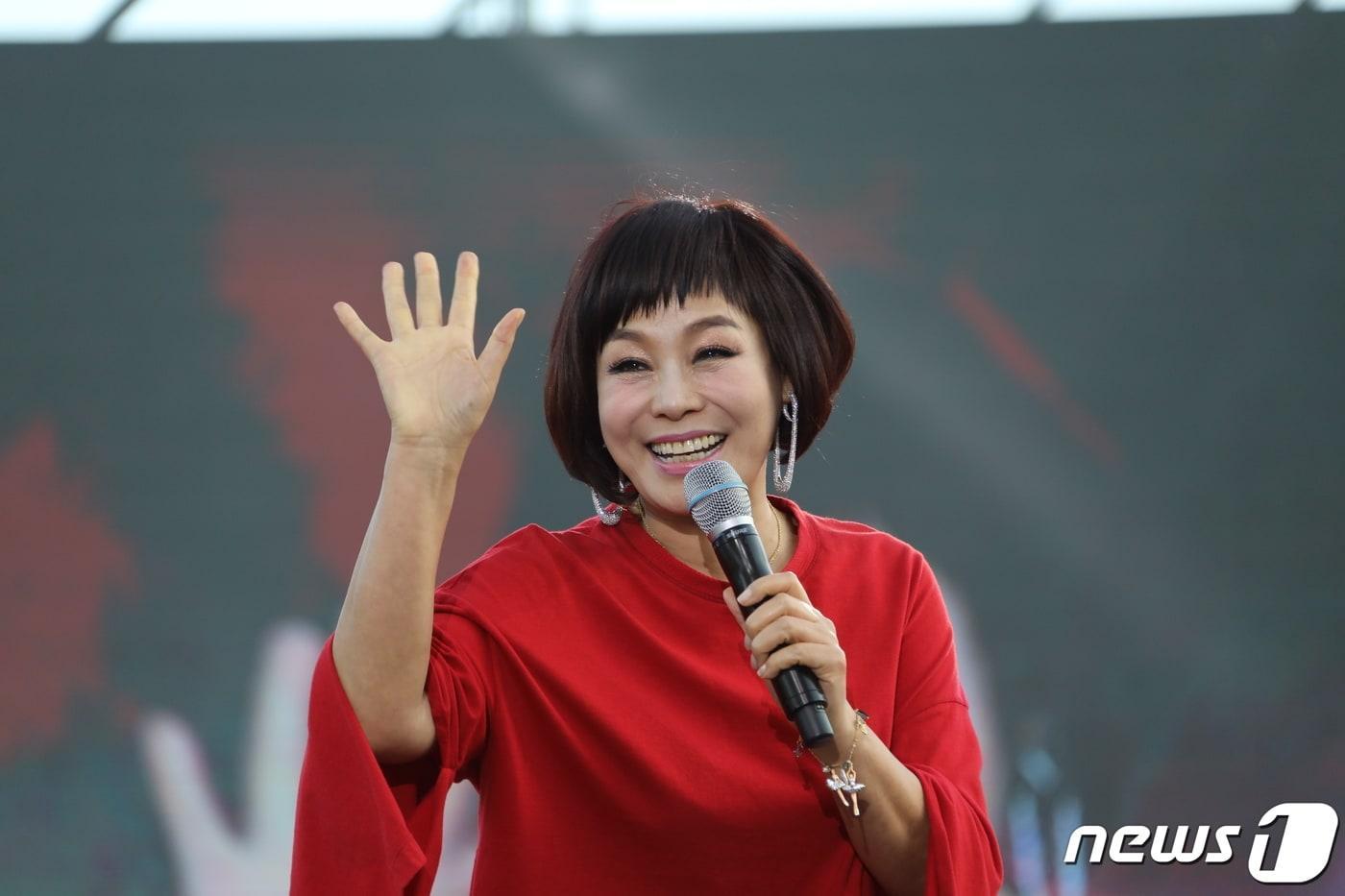 본문 이미지 -  가수 현숙. (진안군제공) 2019.10.12/뉴스1 ⓒ News1