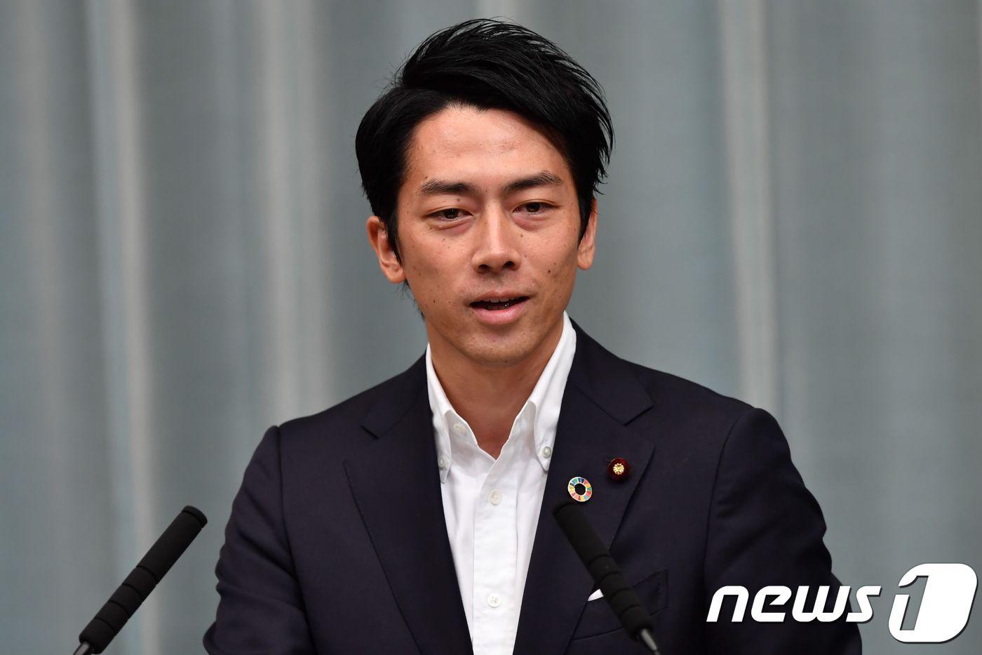 고이즈미 신지로 일본 환경상. ⓒ AFP=뉴스1