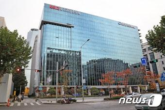본문 이미지 - 서울 여의도 중기중앙회 전경 ⓒ News1 최동현 기자