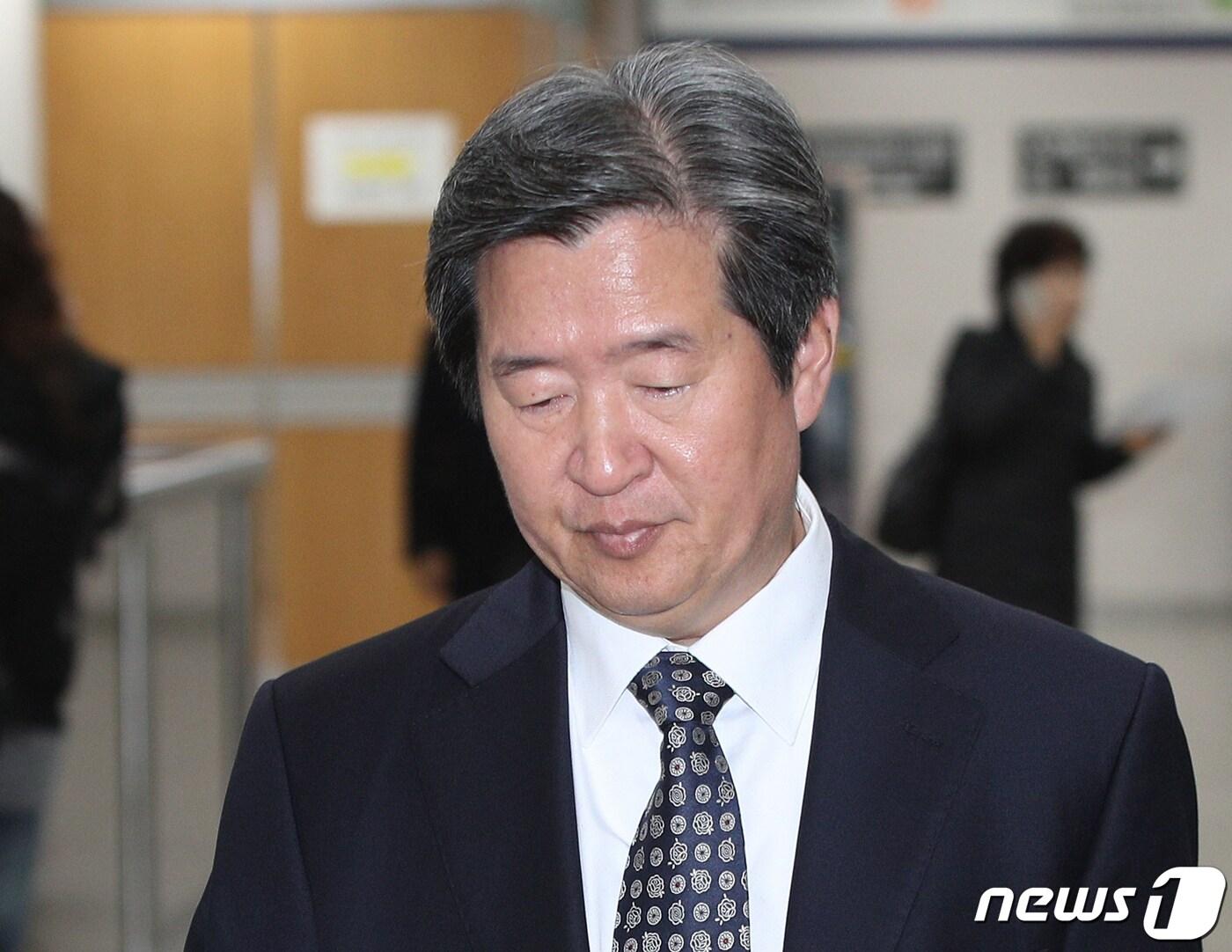 본문 이미지 - 윤학배 전 해양수산부 차관. ⓒ News1 신웅수 기자