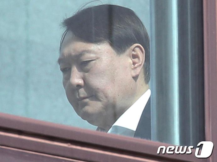 본문 이미지 - 윤석열 검찰총장. 2019.10.31/뉴스1 ⓒ News1 신웅수 기자