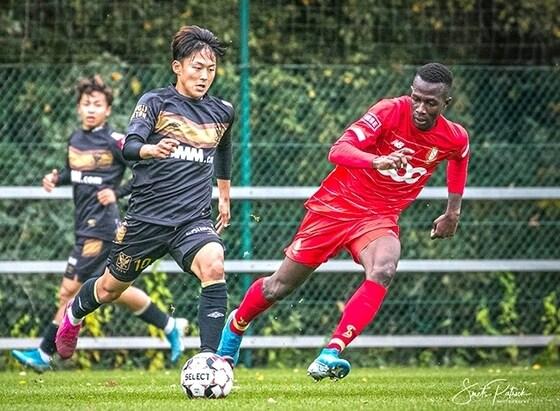 본문 이미지 - 이승우의 소속팀 신트 트라위던이 감독을 경질했다. ⓒ 뉴스1