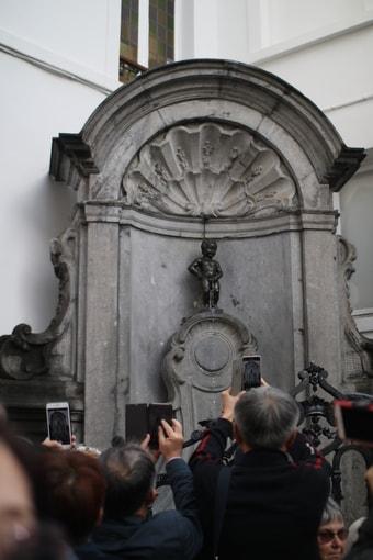 본문 이미지 - 브뤼셀 오줌싸개 소년 동상ⓒ 뉴스1 윤슬빈 기자