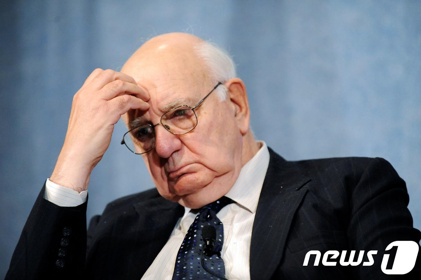 지난 8일(현지시간) 타계한 폴 볼커 전 미국 연방준비제도(Fed) 의장. ⓒ 로이터=뉴스1