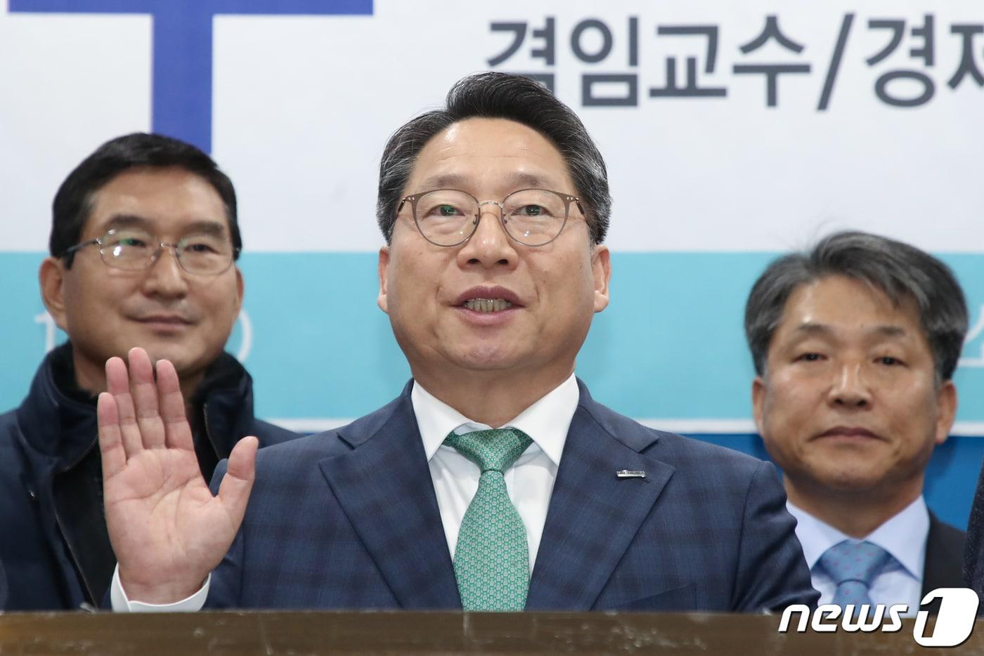 본문 이미지 - 강석구 전 민생당 울산시당위원장. 2019.12.23/뉴스1 ⓒ News1 윤일지 기자