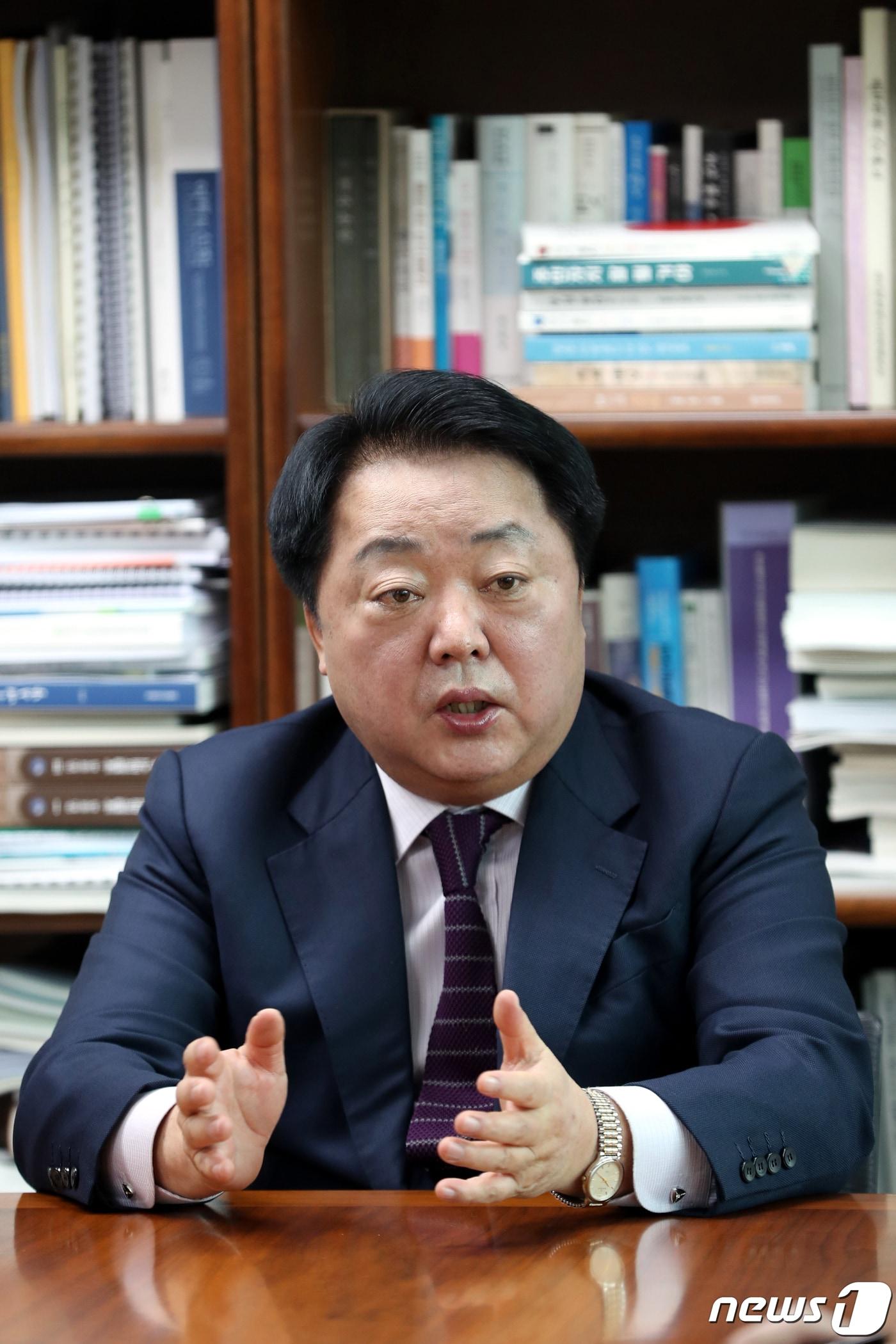 본문 이미지 - 한범덕 전 청주시장./뉴스1