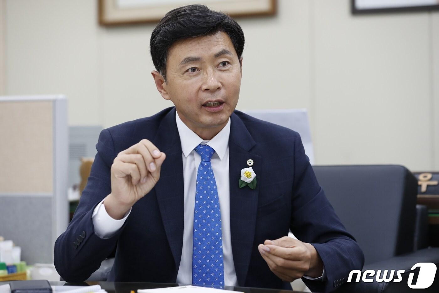 본문 이미지 - 김철우 보성군수.(보성군 제공)/뉴스1 ⓒ News1