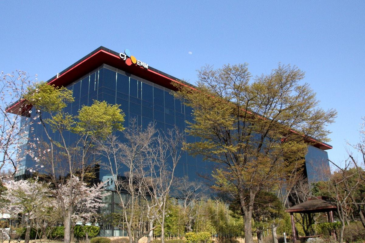 본문 이미지 - CJ ENM 오쇼핑부문 사옥 전경 ⓒ 뉴스1