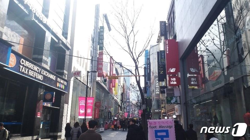 본문 이미지 - 서울시 중구 명동거리 모습ⓒ 뉴스1