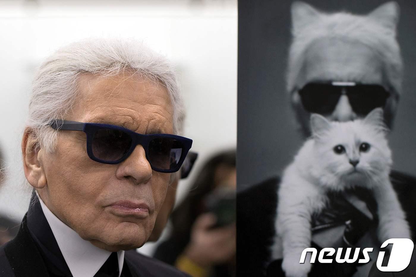 칼 라거펠트와 고양이 '슈페트'.ⓒ AFP=뉴스1