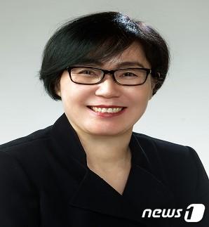본문 이미지 - 박영숙 신임 서울지방중기청장ⓒ 뉴스1