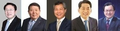 본문 이미지 - 26대 중기중앙회장 선거에 출마한 후보들. 왼쪽부터 김기문 제이에스티나 회장, 원재희 프럼파스트 대표, 이재광 광명전기 대표, 이재한 한용산업 대표, 주대철 세진텔레시스 대표.(가나다순) ⓒ 뉴스1