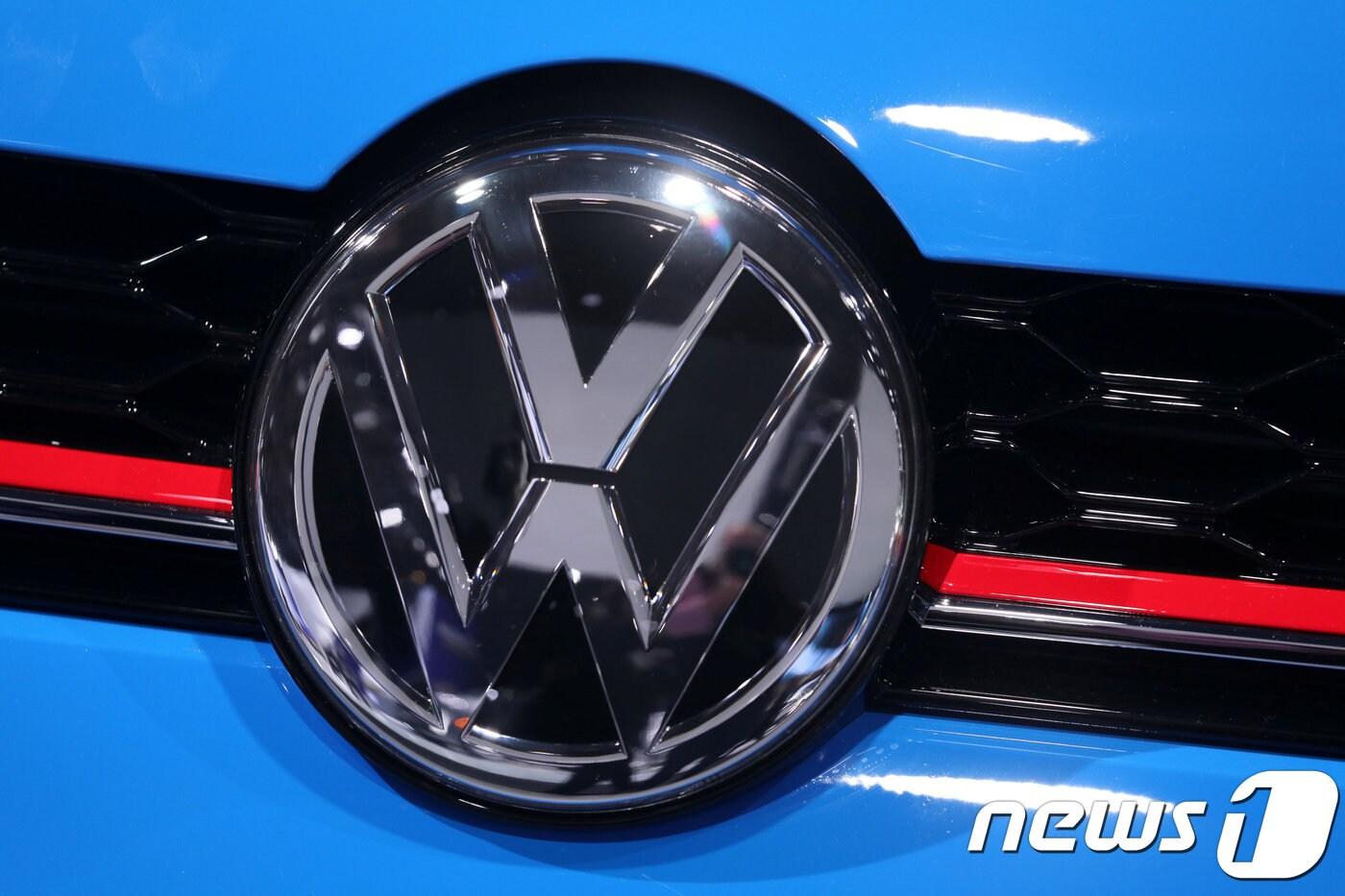 교황이 픽한 폭스바겐 전기차…2030년까지 바티칸 차량 전부 교체 - 뉴스1