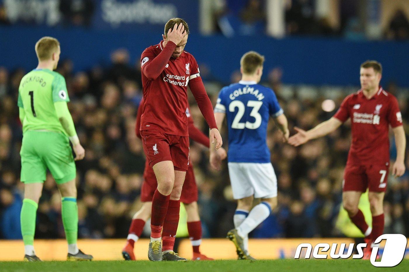 본문 이미지 - 갈길 바쁜 리버풀이 에버턴과의 머지사이드 더비에서 0-0으로 비겼다.  ⓒ AFP=뉴스1