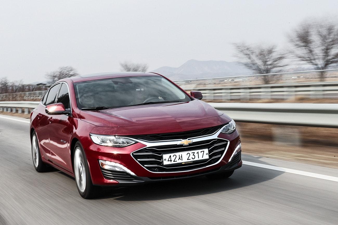 본문 이미지 - 1.35ℓ E-터보엔진이 장착된 신형 말리부. (한국지엠 제공) ⓒ 뉴스1