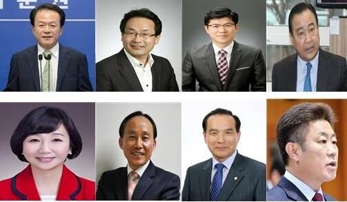 본문 이미지 - 위쪽 왼쪽측부터 이강진 세종시정무부시장, 강준현 전 세종시정무부시장, 이영선 변호사, 이완구 전 국무총리. 아래쪽 왼쪽부터 송아영 한국당 세종시당 위원장 직무대리, 조관식 전 국회 입법정책연구회 부회장, 김중로 바른미래당 국회의원(비례), 김부유 전 세종시의원.ⓒ 뉴스1