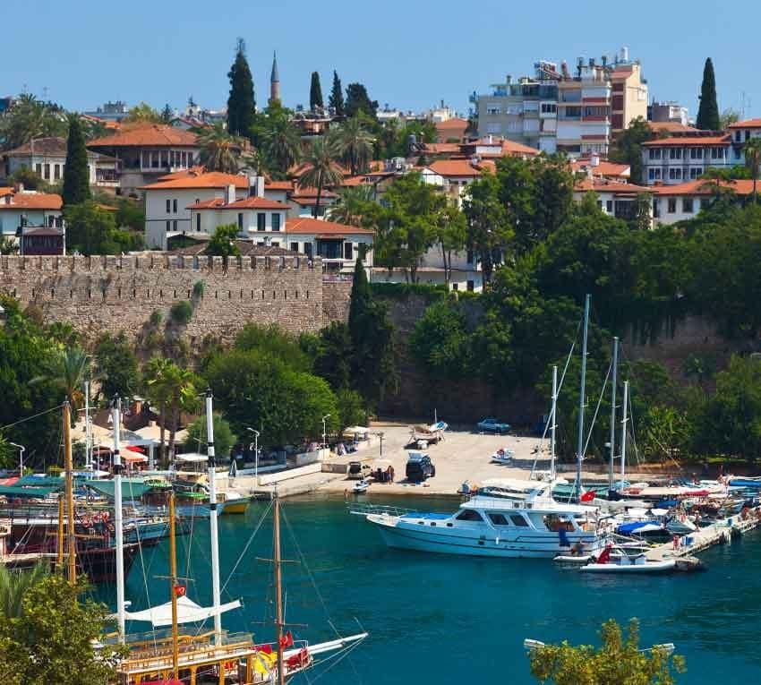 본문 이미지 - 터키의 지중해에 면한 도시인 안탈리아. 세양여행사 제공