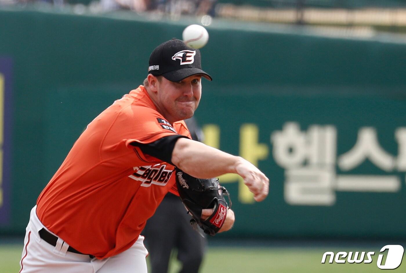 한화 이글스가 워윅 서폴드와 재계약했다. /뉴스1 ⓒ News1 주기철 기자