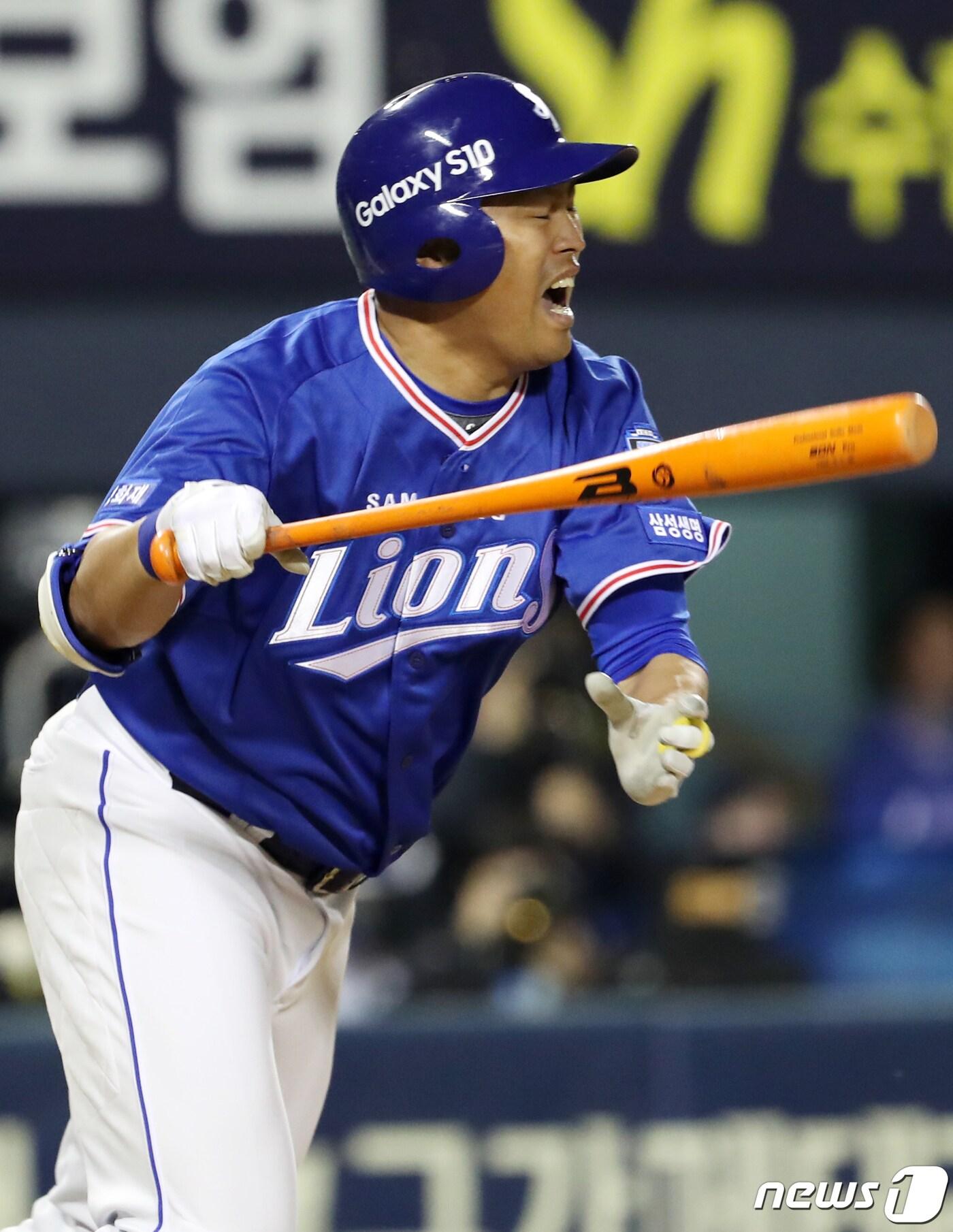 본문 이미지 - 삼성 라이온즈 박한이가 음주운전으로 은퇴를 선언했다. /뉴스1 ⓒ News1 이승배 기자