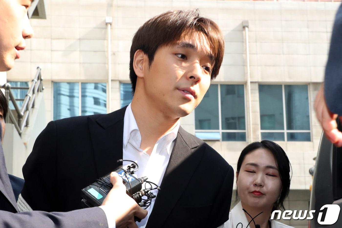 본문 이미지 - 가수 최종훈 /뉴스1 ⓒ News1 황기선 기자