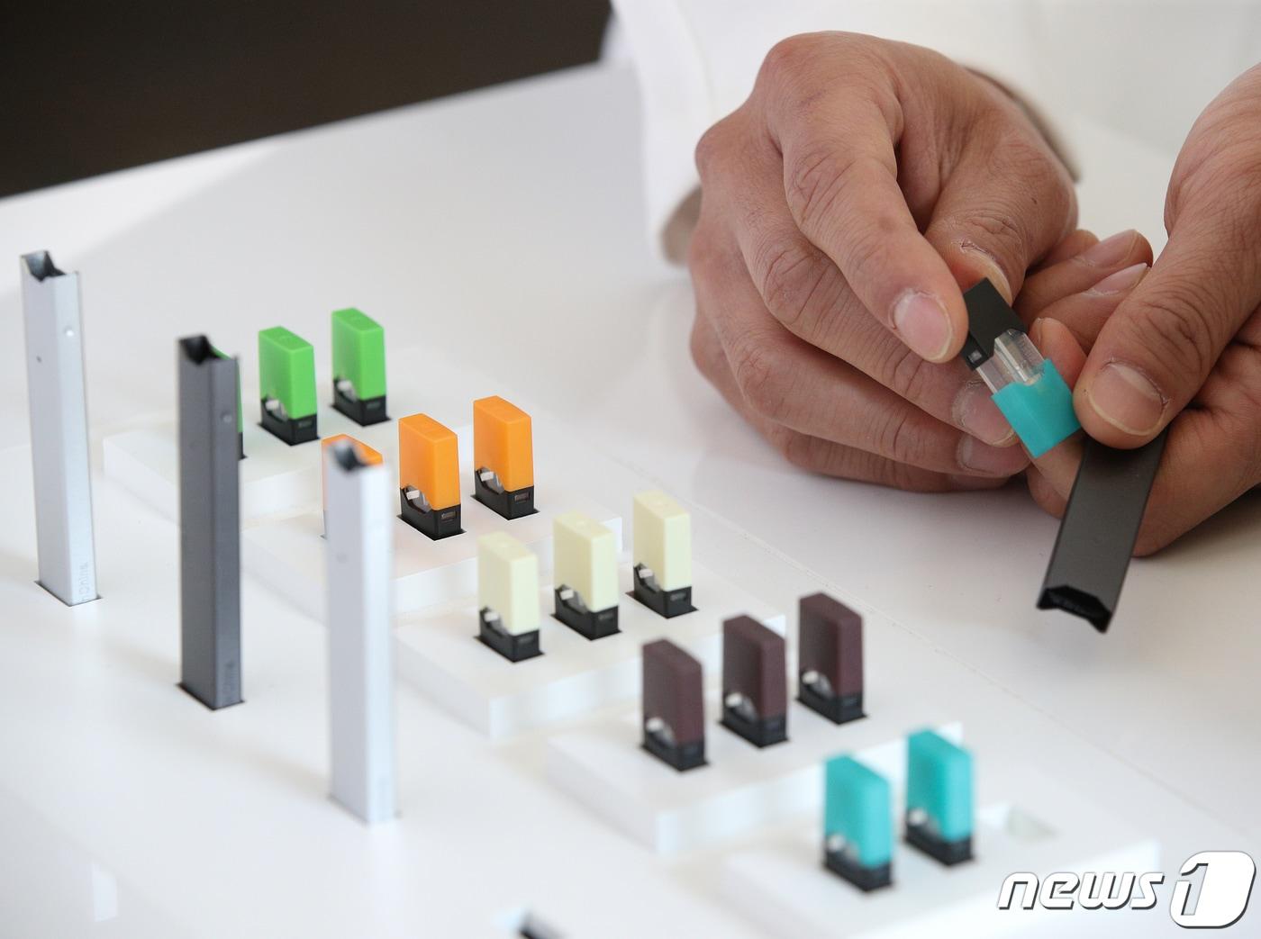 본문 이미지 - 쥴 전자담배 기기. ⓒ News1 신웅수 기자