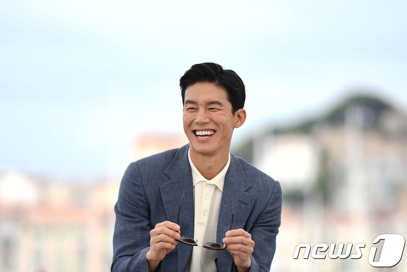 제72회 칸영화제 공식 포토콜의 김무열. ⓒ AFP=뉴스1