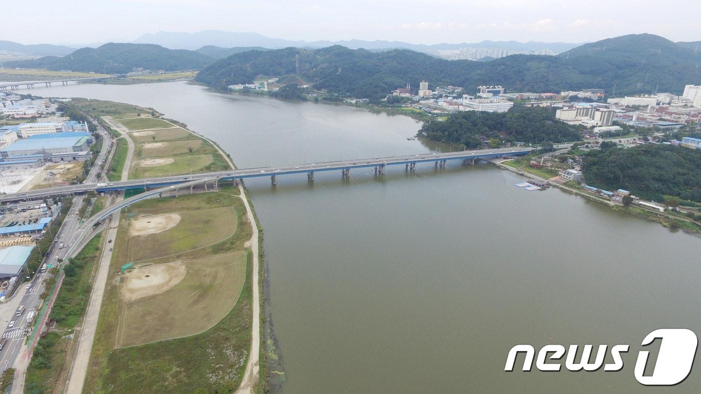 본문 이미지 - 구미대교(구미시제공)ⓒ 뉴스1
