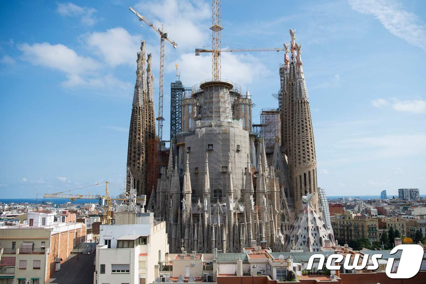 스페인 건축가 안토니 가우디가 디자인한 바르셀로나 사그라다 파밀리아 성당(가우디 성당) 모습. ⓒ AFP=뉴스1 ⓒ News1