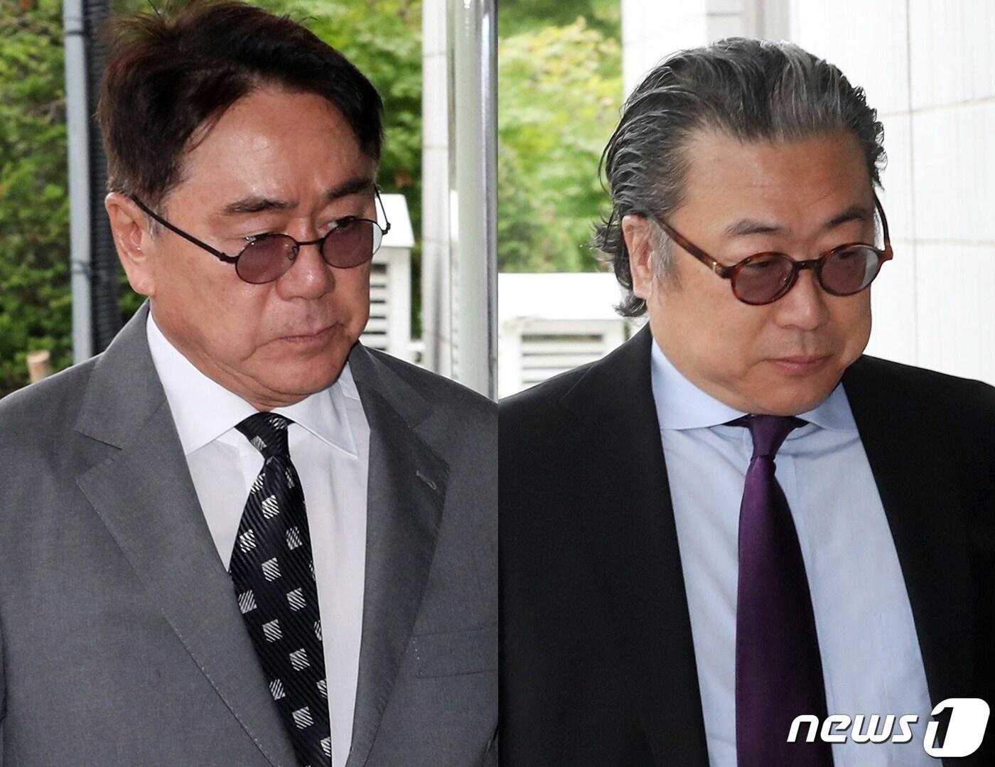 본문 이미지 - 선친에게 상속받은 해외 계좌를 신고하지 않은 혐의로 기소된 조남호 한진중공업홀딩스 회장(왼쪽)과 조정호 메리츠금융지주 회장이 26일 오후 서울 양천구 서울남부지방법원에서 열린 선고공판에 출석하고 있다. 2019.6.26/뉴스1 ⓒ News1 이승배 기자
