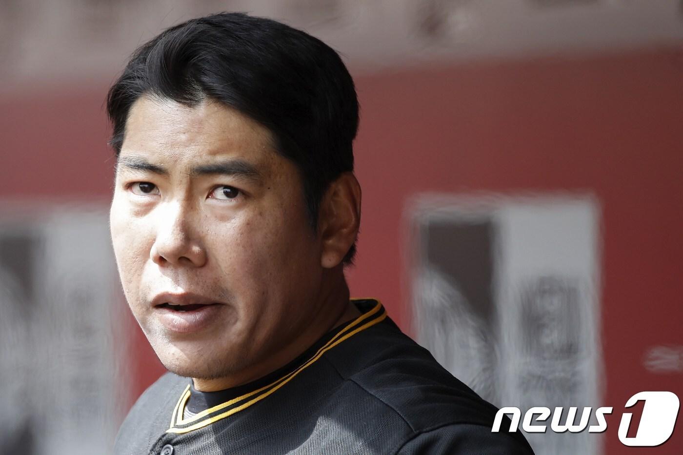 본문 이미지 - 피츠버그 파이리츠 강정호(32)가 후반기 첫 경기에 결장했다. ⓒ AFP=뉴스1