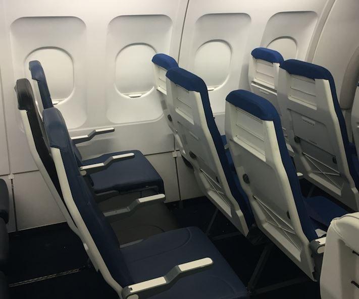본문 이미지 - 미국 스타트업 몰론라베시팅이 디자인한 항공기 이코노미석. <출처=공식 홈페이지 갈무리> ⓒ 뉴스1