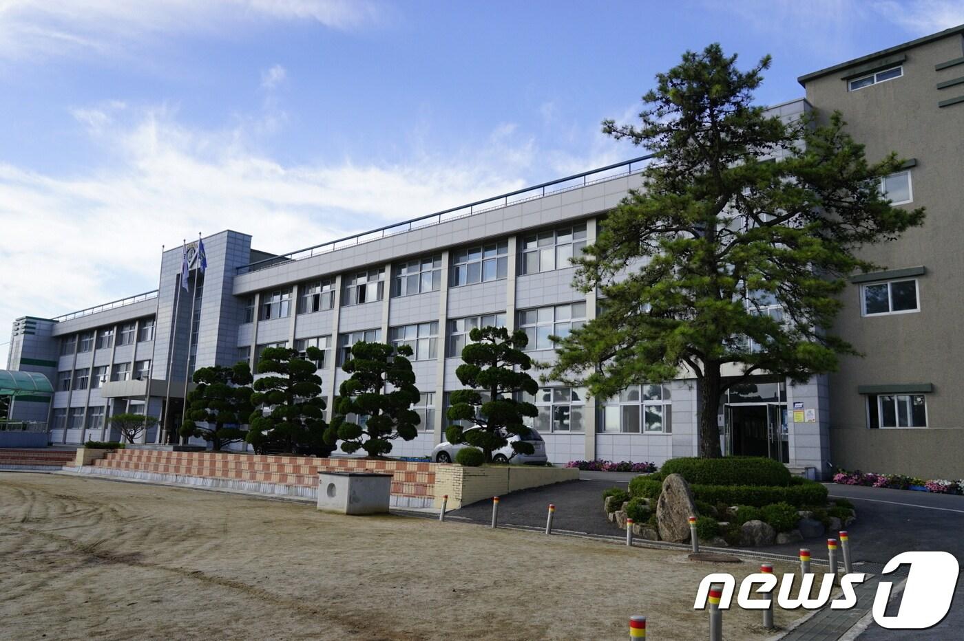 본문 이미지 - 충북 증평공업고등학교 (자료사진)2019.7.21/뉴스1 ⓒ 뉴스1 엄기찬 기자