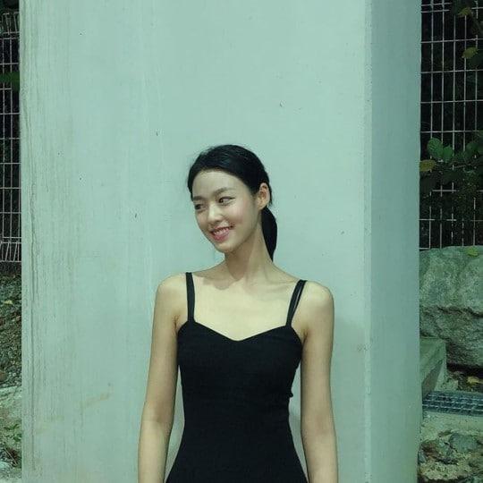 본문 이미지 - 설현 SNSⓒ 뉴스1