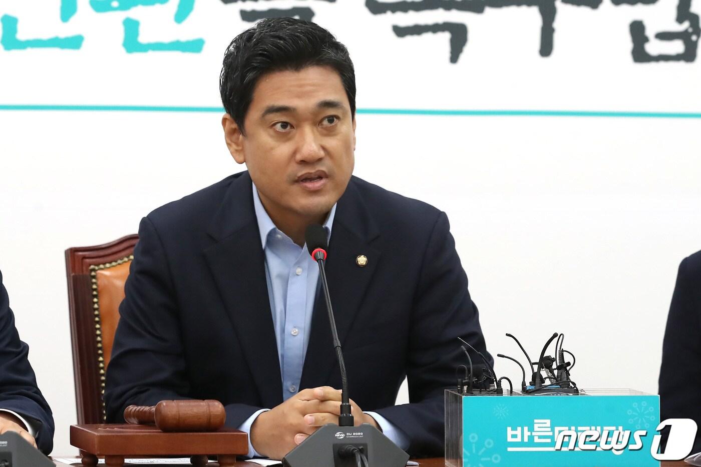 본문 이미지 - 오신환 바른미래당 원내대표. 2019.7.23/뉴스1 ⓒ News1 임세영 기자