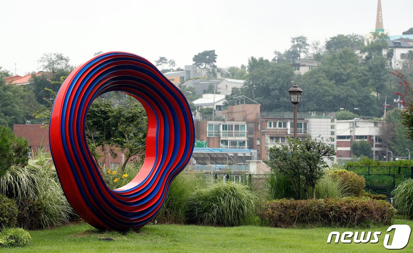 본문 이미지 - 석파정 서울미술관에서 바라본 부암동.ⓒ News1 안은나 기자