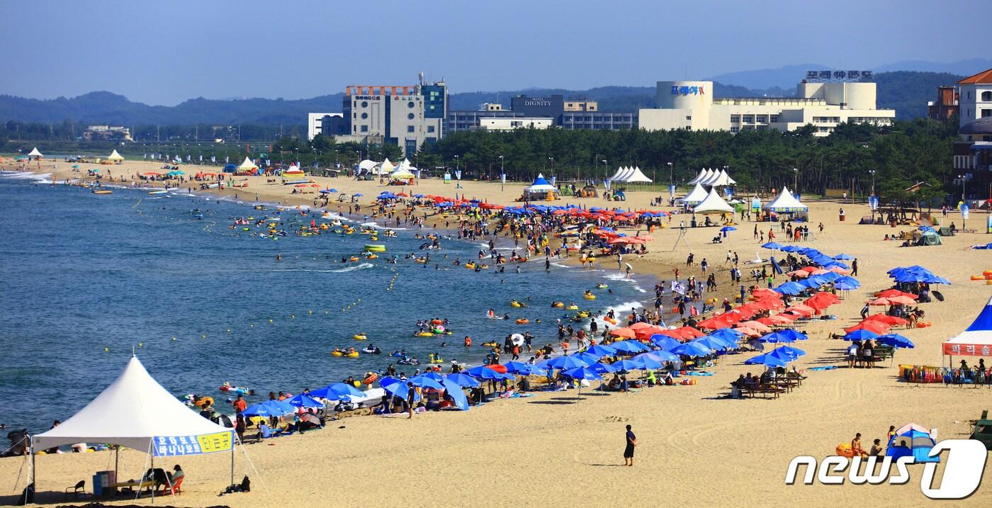 낙산해수욕장 전경. 사진은 사건과 직접 관련없음.&#40;양양군 제공, 재판매 및 DB 금지&#41;