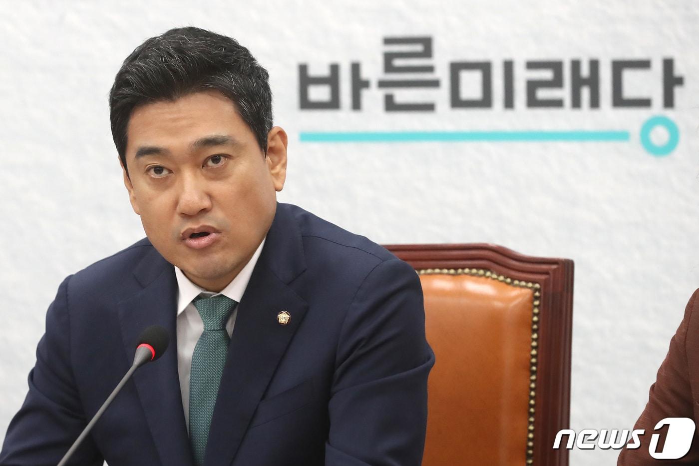 본문 이미지 - 오신환 바른미래당 원내대표. 2019.7.3/뉴스1 ⓒ News1 임세영 기자