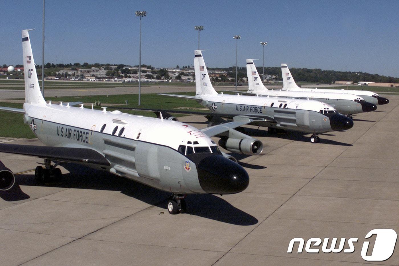 본문 이미지 - 미국 공군 특수정찰기 RC-135S ⓒ 뉴스1