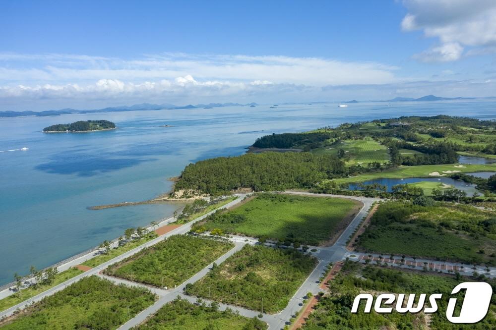 본문 이미지 - 해남군 화원면에 위치한 오시아노 관광단지 전경(해남군 제공) /뉴스1 ⓒ News1
