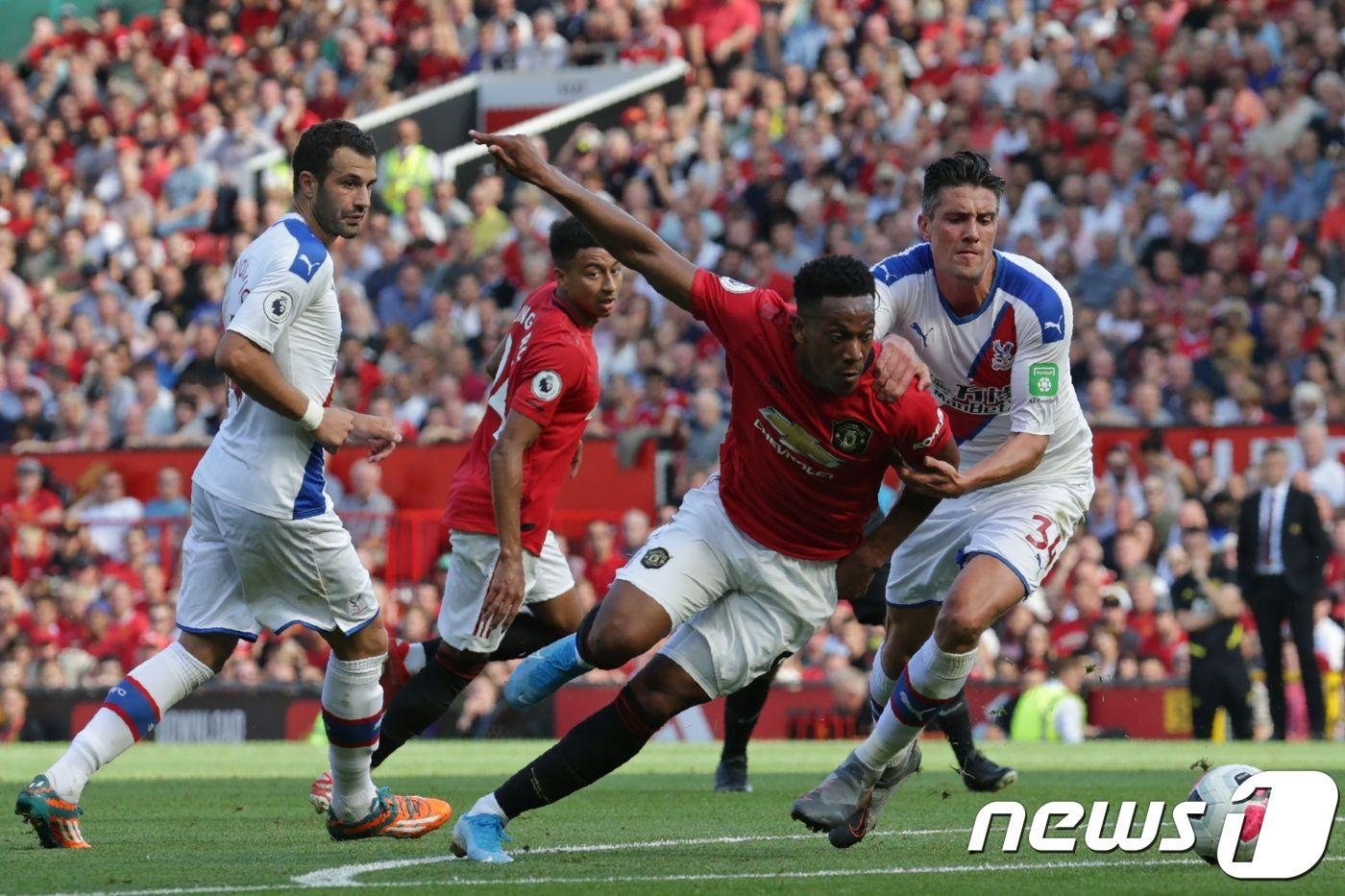 맨유가 EPL 3라운드 크리스탈팰리스와 홈경기에서 아쉬운 패배를 기록했다. ⓒ AFP=뉴스1