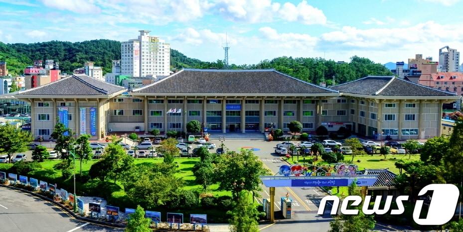 본문 이미지 - 전남 여수시청 전경.(여수시 제공)/뉴스1 