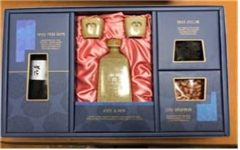 본문 이미지 - 문재인 대통령과 김정숙 여사의 이번 추석 선물(청와대 제공)