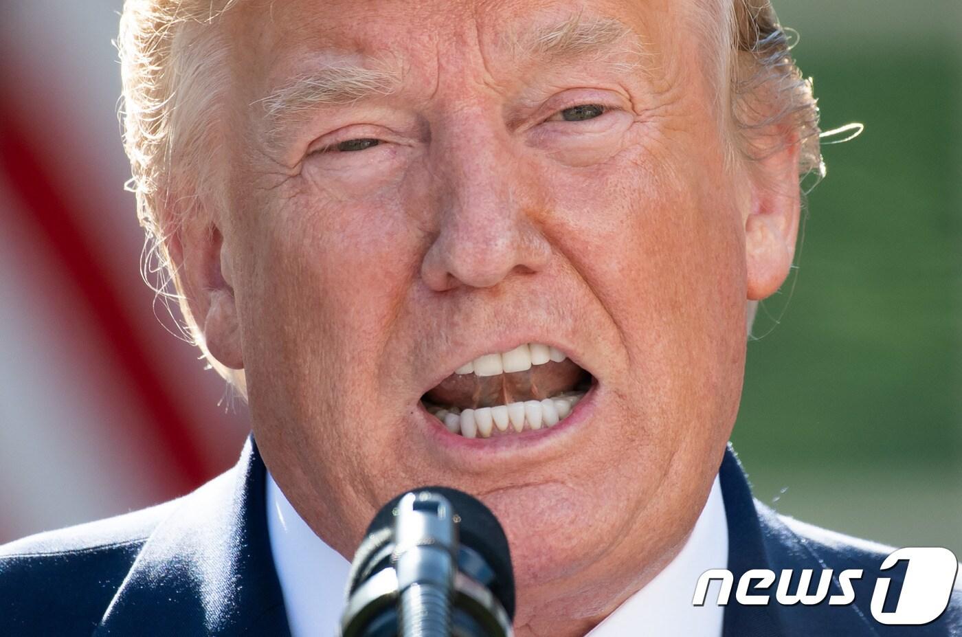 본문 이미지 - 도널드 트럼프 미국 대통령이 29일 (현지시간) 워싱턴 백악관에서 열린 우주사령부 출범식에 참석해 연설을 하고 있다.  ⓒ AFP=뉴스1 ⓒ News1 우동명 기자