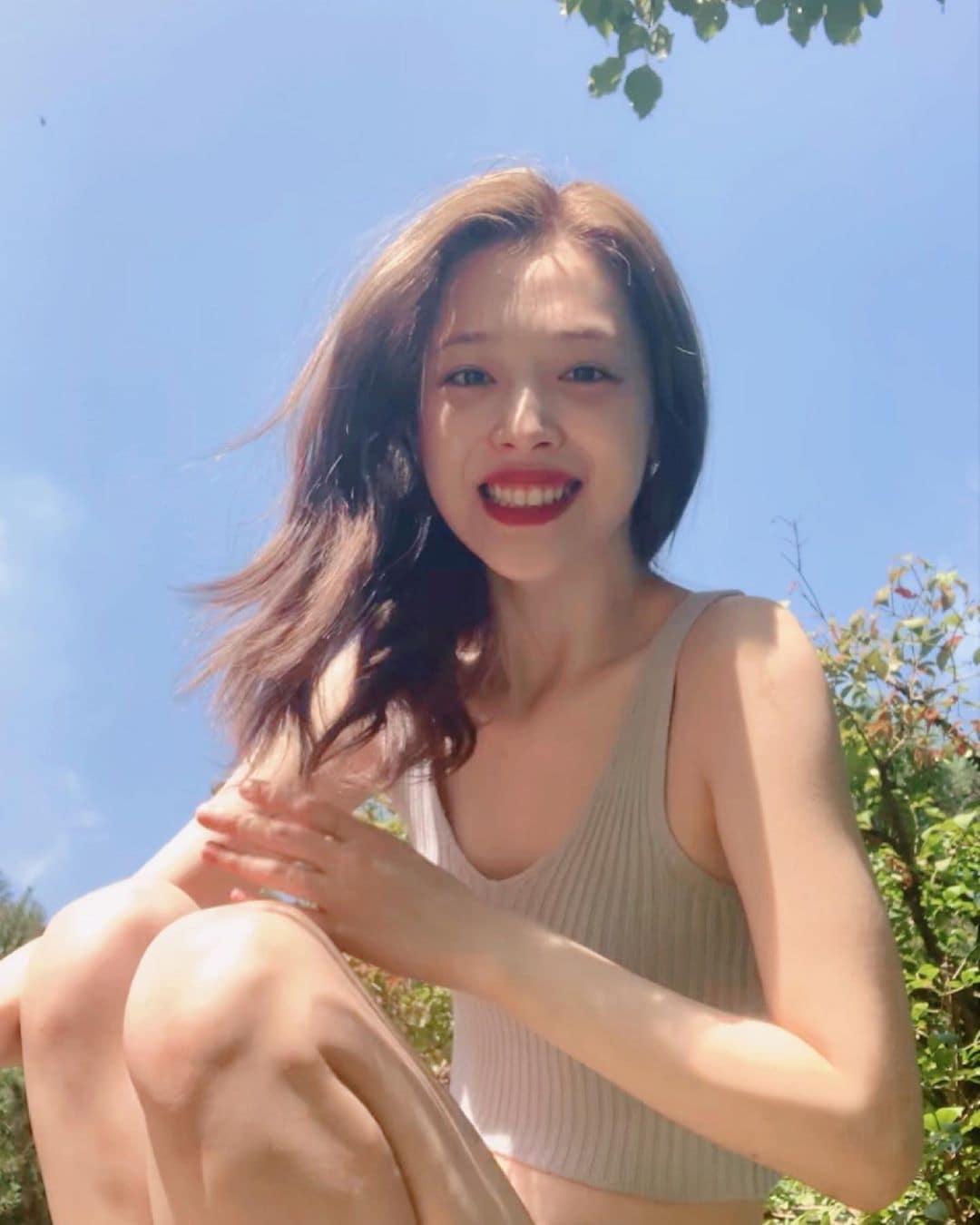 본문 이미지 - 설리 인스타그램 ⓒ 뉴스1