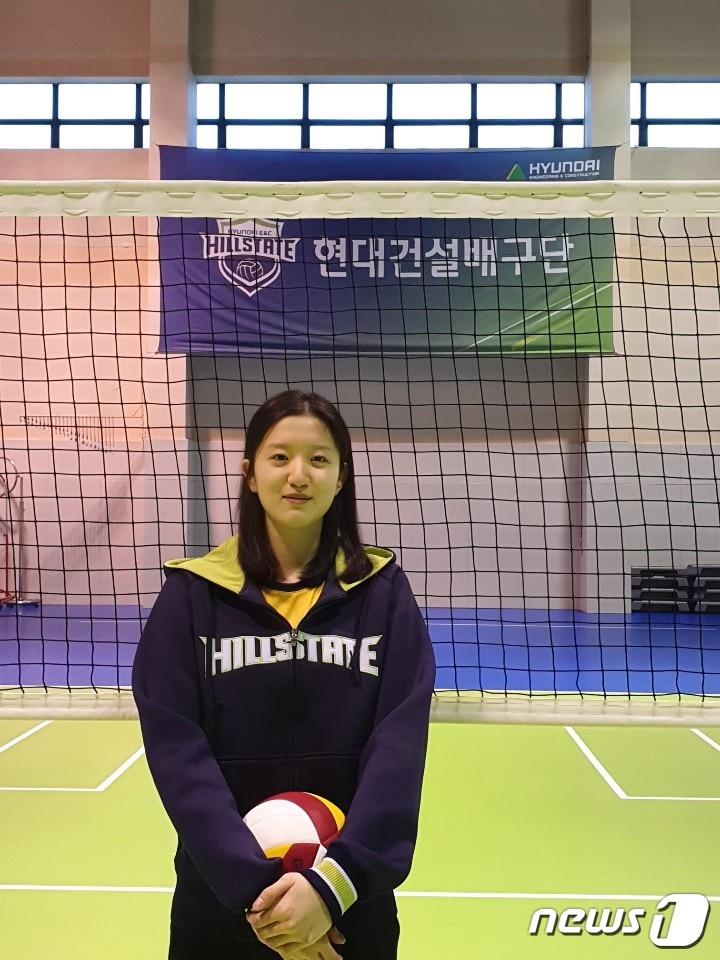 본문 이미지 - 이다현이 경기도 용인의 현대건설 체육관에서 뉴스1과 인터뷰를 하고 있다. ⓒ 뉴스1