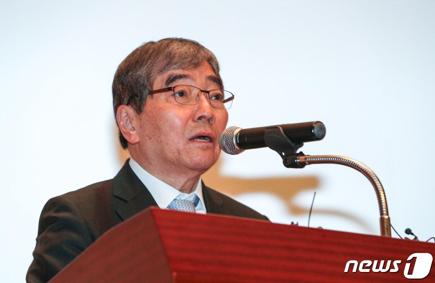 본문 이미지 - 지난 1월14일 오전 서울 여의도 금융감독원 대강당에서 열린 은행사칭 대출사기ㆍ불법대출광고 스팸문자 근절을 위한 업무협약식에서 윤석헌 금감원장이 발언을 하고 있다. /뉴스1 ⓒ News1 성동훈 기자