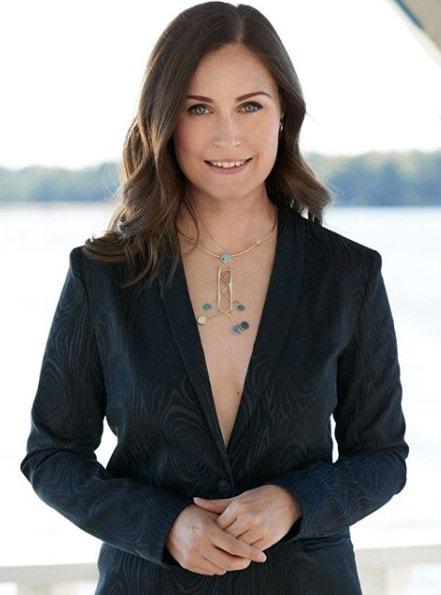 본문 이미지 - 산나 마린(34) 핀란드 총리가 표지 모델로 나온 10월 패션잡지 '트렌디' - 인스타그램 갈무리